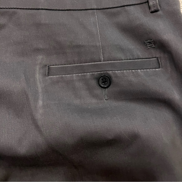 Haggar Men’s straight fit pants, 34 x 32, grey - Picture 4 of 5